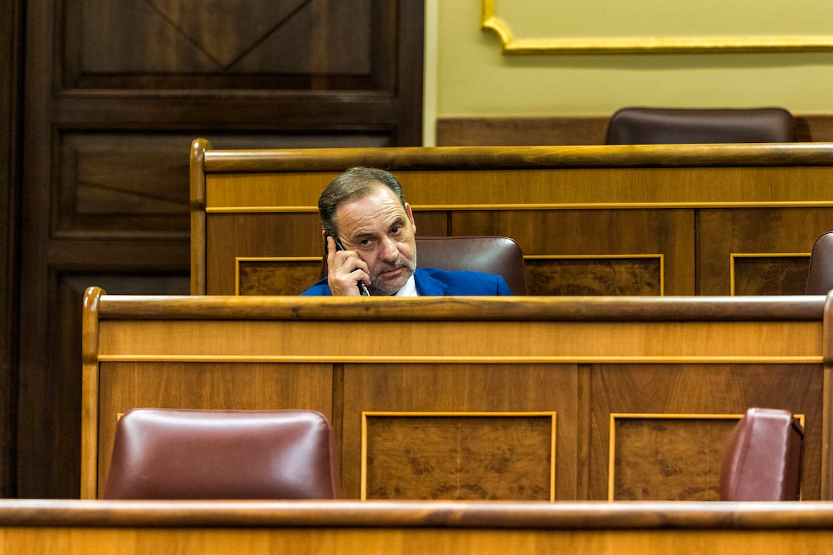 El Gobierno confía en que el desgaste por las declaraciones de Ábalos y Koldo esté encapsulado