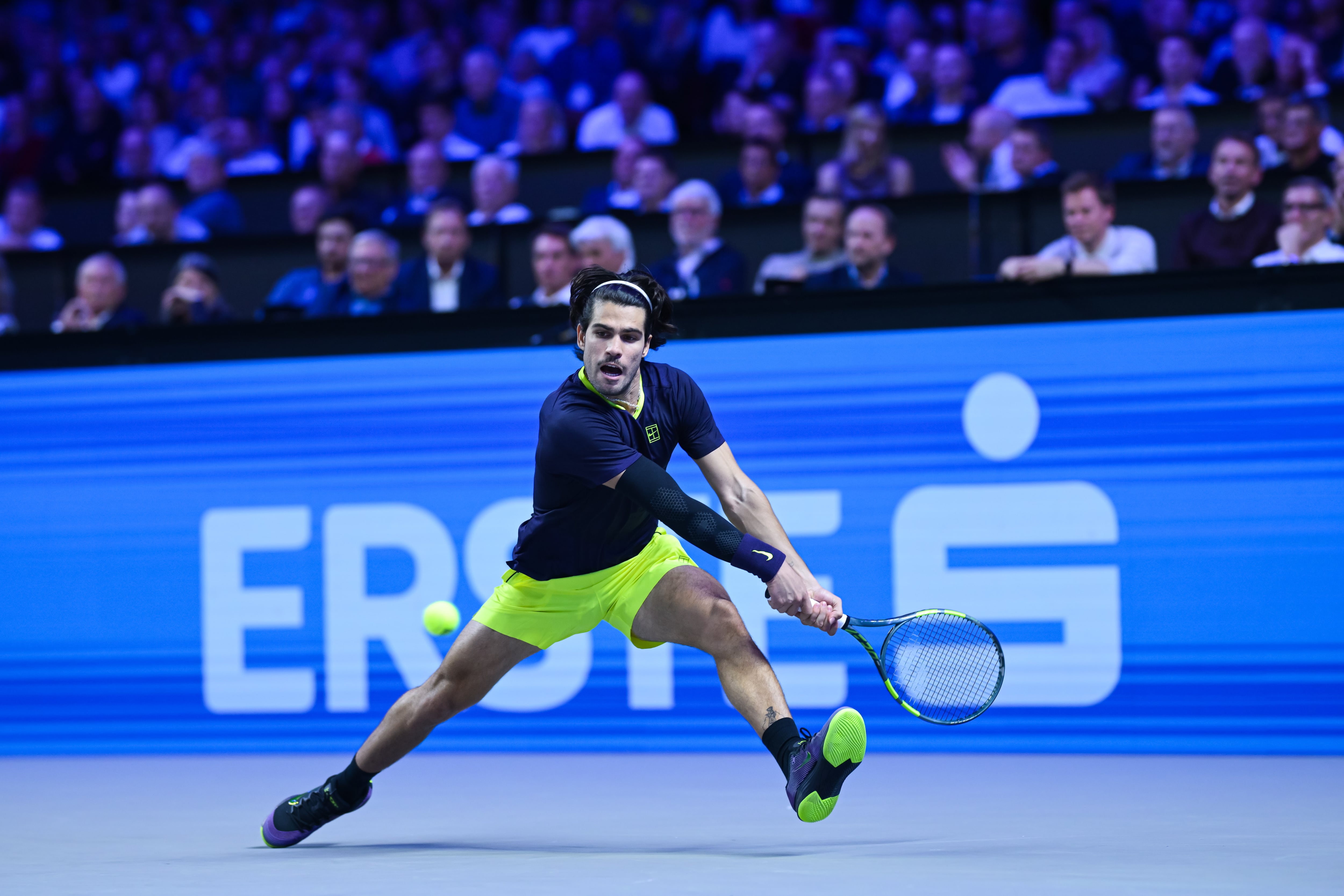 Alcaraz crece, disfruta y progresa: ‘show’ ante Paul y cruce con Medvedev
