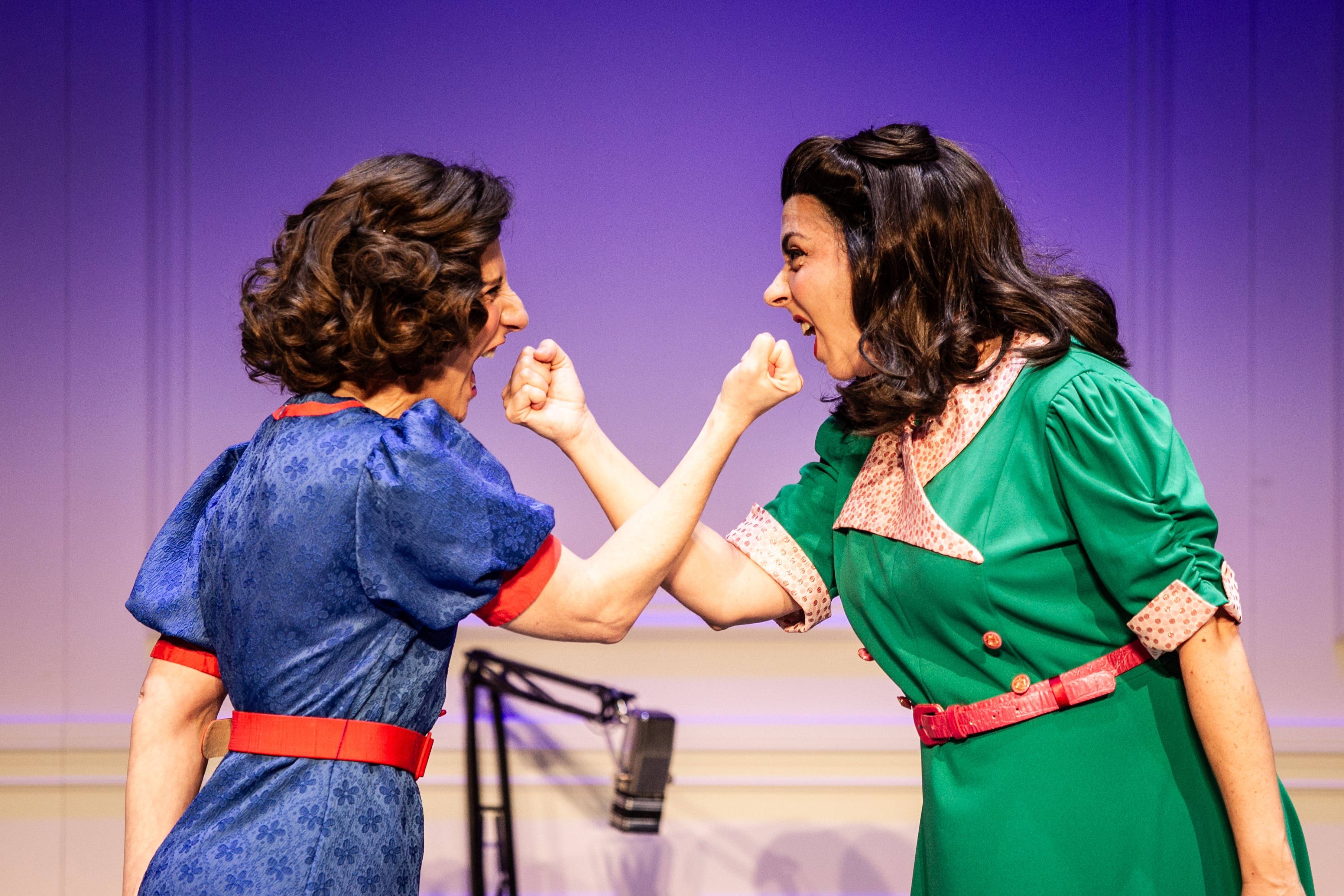 ‘La vida extraordinaria’: el ‘big bang’ teatral de Malena Alterio y Carmen Ruiz