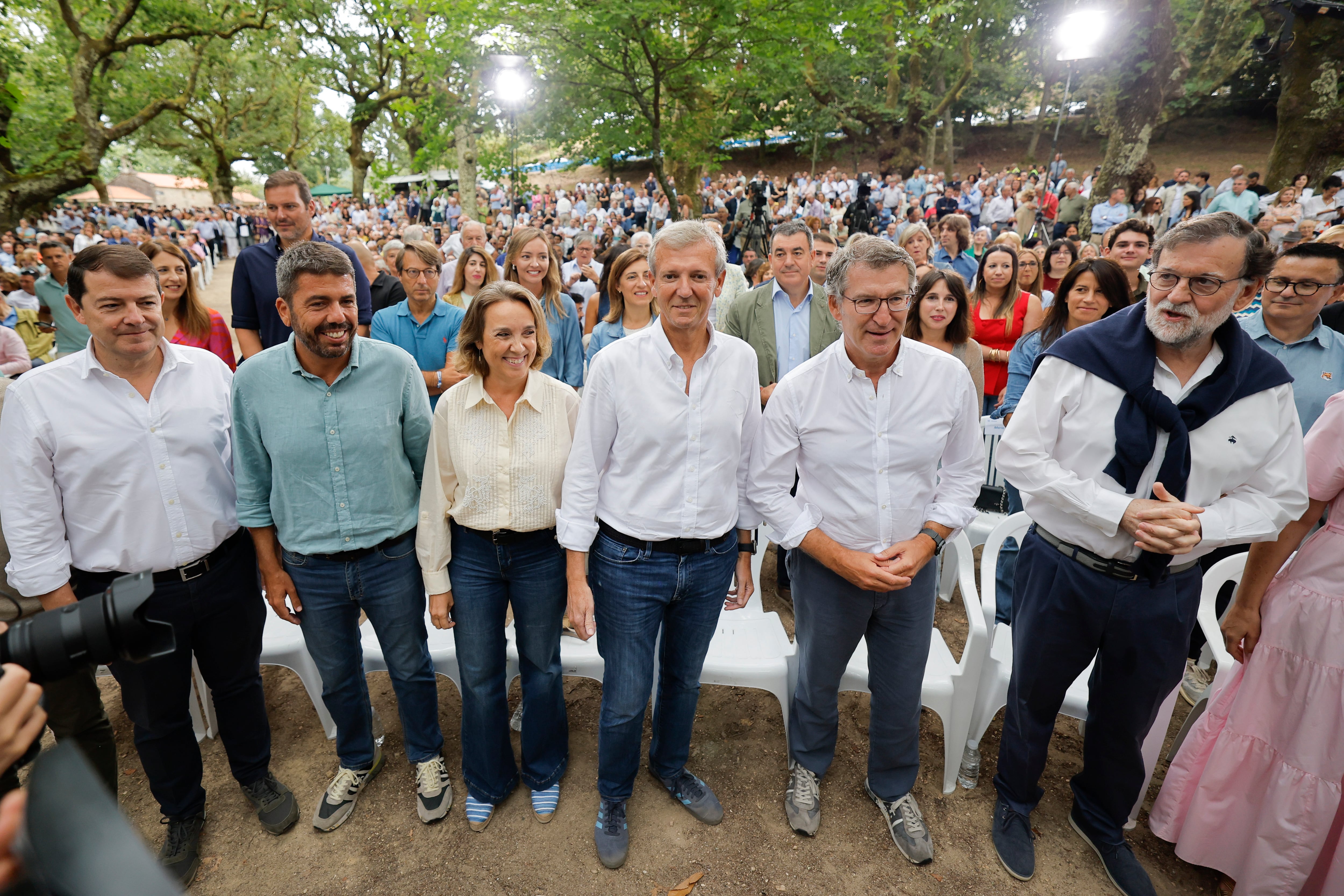 Feijóo cierra la puerta a que sus barones negocien sistemas de financiación propios con el Gobierno