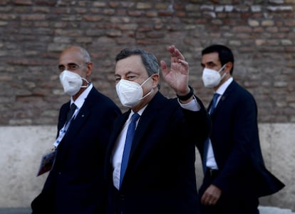 El primer ministro italiano, Mario Draghi, llega el pasado jueves a la reunión de los ministros de Cultura del G20, en el Coliseo de Roma.