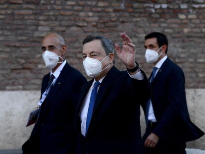 El primer ministro italiano, Mario Draghi, llega el pasado jueves a la reunión de los ministros de Cultura del G20, en el Coliseo de Roma.