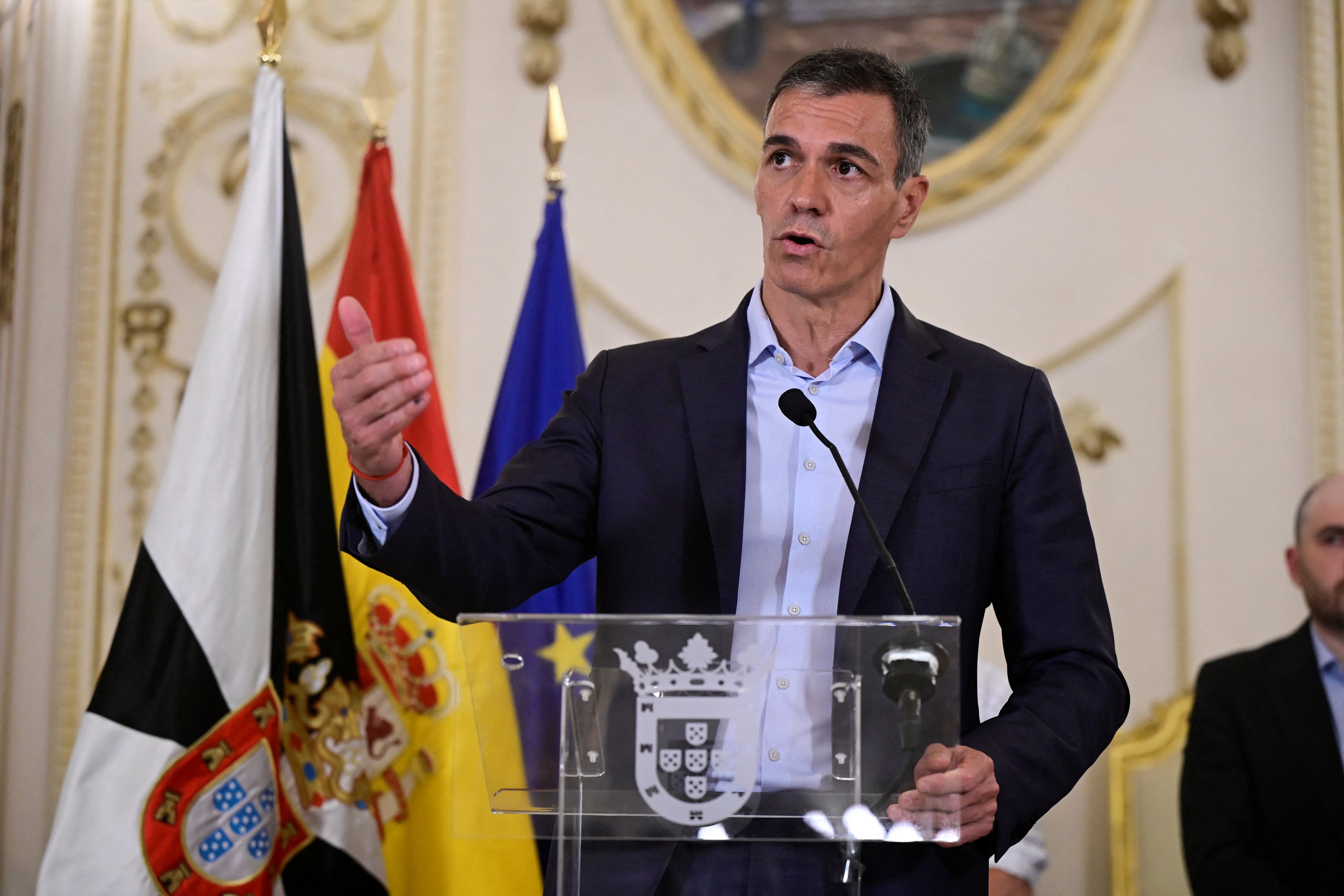 Última hora de la entrada de inmigrantes a Ceuta, en directo | Interior cifra en 50.000 los inmigrantes que han entrado irregularmente a Ceuta y destaca que la mitad ha regresado ya a Marruecos