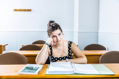 Cristina Pastor dejó su empleo hace casi dos años para ponerse a estudiar. 