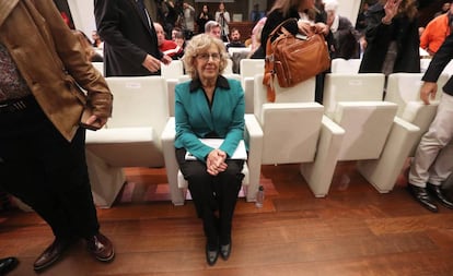 Manuela Carmena, alcaldesa de Madrid, este viernes en la presentación de la exposición urbana 'Meninas Madrid Gallery'.