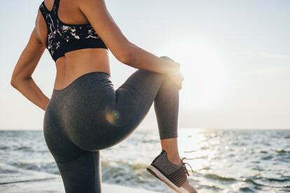 Este tipo de pantalones con efecto térmico son adecuados para hacer deporte al aire libre o en interiores.