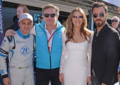 El conductor Felipe Massa no dudó en posar con Agag, Hurley y Theroux.
