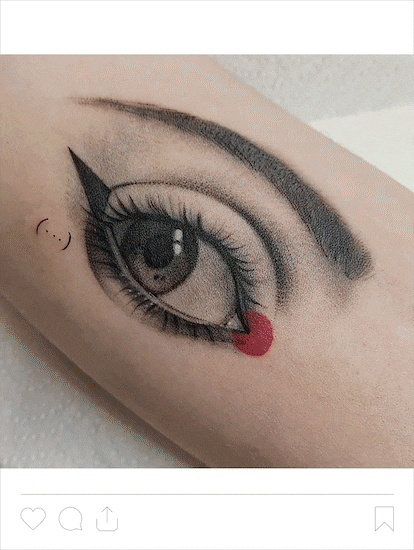 Imágenes recopiladas por la familia de tatuajes en honor a la artista