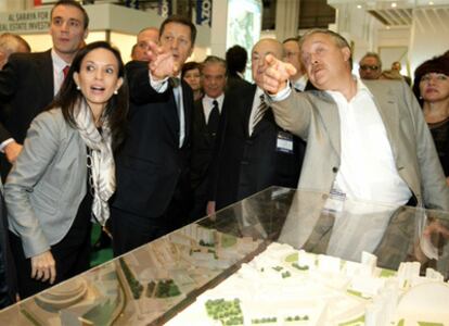 La ministra de Vivienda, Beatriz Corredor, durante la inauguración del salón inmobiliario de Barcelona.