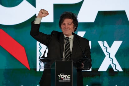 Javier Milei clausura la Conferencia Política de Acción Conservadora en Ciudad de México, el 19 de noviembre.