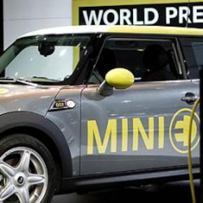 Mini aúna glamour y ecología con un modelo totalmente eléctrico