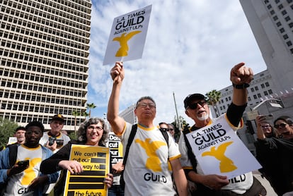 Trabajadores del Los Ángeles Times, durante su protesta, el 19 de enero.