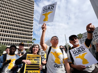 Trabajadores del Los Ángeles Times, durante su protesta, el 19 de enero.
