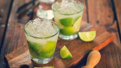 Prepara refrescantes smoothies o cócteles como un auténtico profesional. GETTY IMAGES.