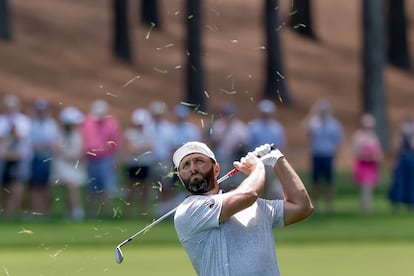 Jon Rahm, en el segundo hoyo de Quail Hollow.

