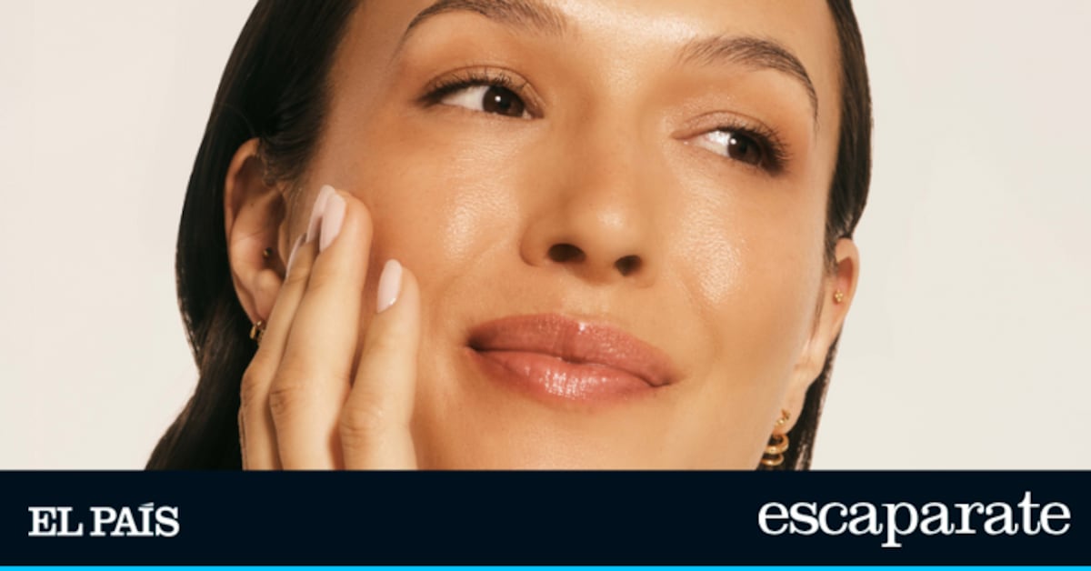 Los 5 cosméticos esenciales para cuidar tu piel después de verano son de Atashi y tienen un 20% de descuento