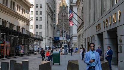 Rua da Bolsa de Nova York no dia 15 de julho