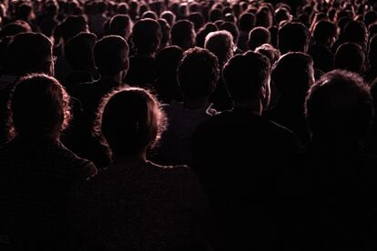 Espectadores durante la conferencia de Jordan B. Peterson en el Wizink de Madrid. el lunes. 