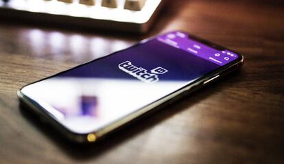 Smartphone con Twitch