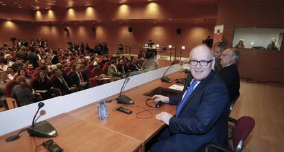 Frans Timmermans en la Universidad Complutense de Madrid.