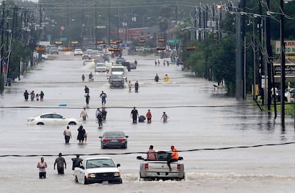 Aspecto de Telephone Road, en Houston, el domingo.