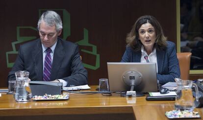 Beatriz Artolazabal comparece este miércoles en el Parlamento.