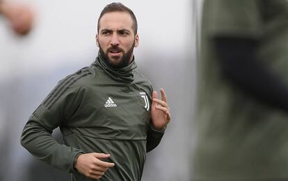 Higuaín, durante el entrenamiento del lunes. 