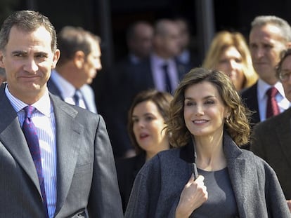 Felipe VI con la reina Letizia en un acto el 4 de marzo.