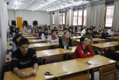 Examen de aspirantes a MIR en la Facultad de Medicina de la Universidad Complutense.