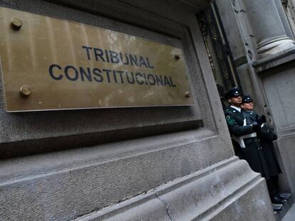 Guardia en el Tribunal Constitucional, en Santiago de Chile.