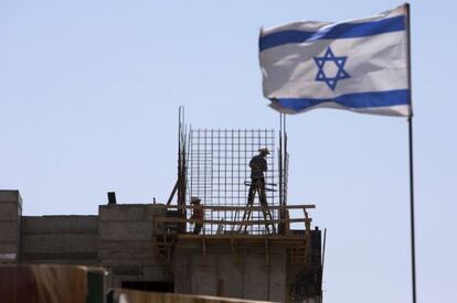Construcción en el asentamiento de Har Homa en Jerusalén Este.