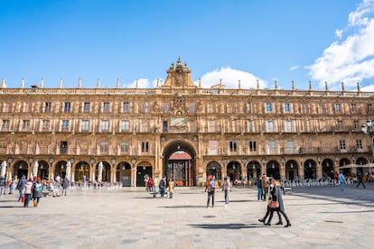 39. Salamanca: Plaza Mayor.