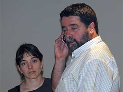 Joseba Álvarez, dirigente de Batasuna, ayer en una rueda de prensa.
