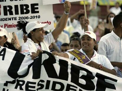 Simpatizantes de Uribe, en el mitin del presidente durante el fin de semana en Valledupar, en el norte de Colombia.