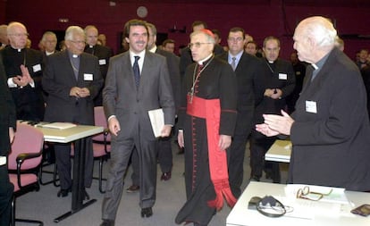 José María Aznar y Antonio María Rouco Varela, en 2002 en El Escorial. 
 