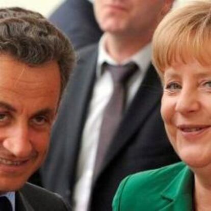 Nicolas Sarkozy recibe a Angela Merkel en su última reunión bilateral