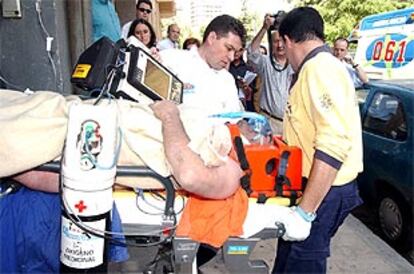 Imagen del obrero que ha resultado herido tras quedar sepultado por una pared en Valladolid.