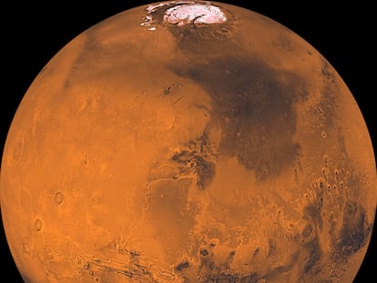 Fotografía de Marte de 1998, obtenida procesando unas 1.000 imágenes obtenidas por misiones no tripuladas.