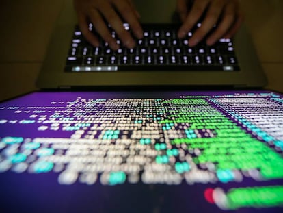 Investigados alumnos de bachillerato por hackear el correo de profesores