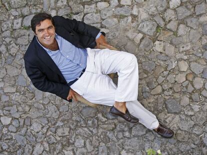 Faria no podía entender qué pintaba un arsenal de ETA en su pequeña localidad, Óbidos. "Es posible que el azar les llevara hasta aquí", dice.