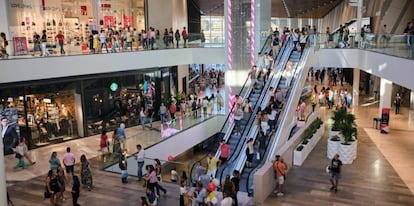 Imagen del centro comercial Lagoh de Sevilla, una de las aperturas principales del sector en 2019.