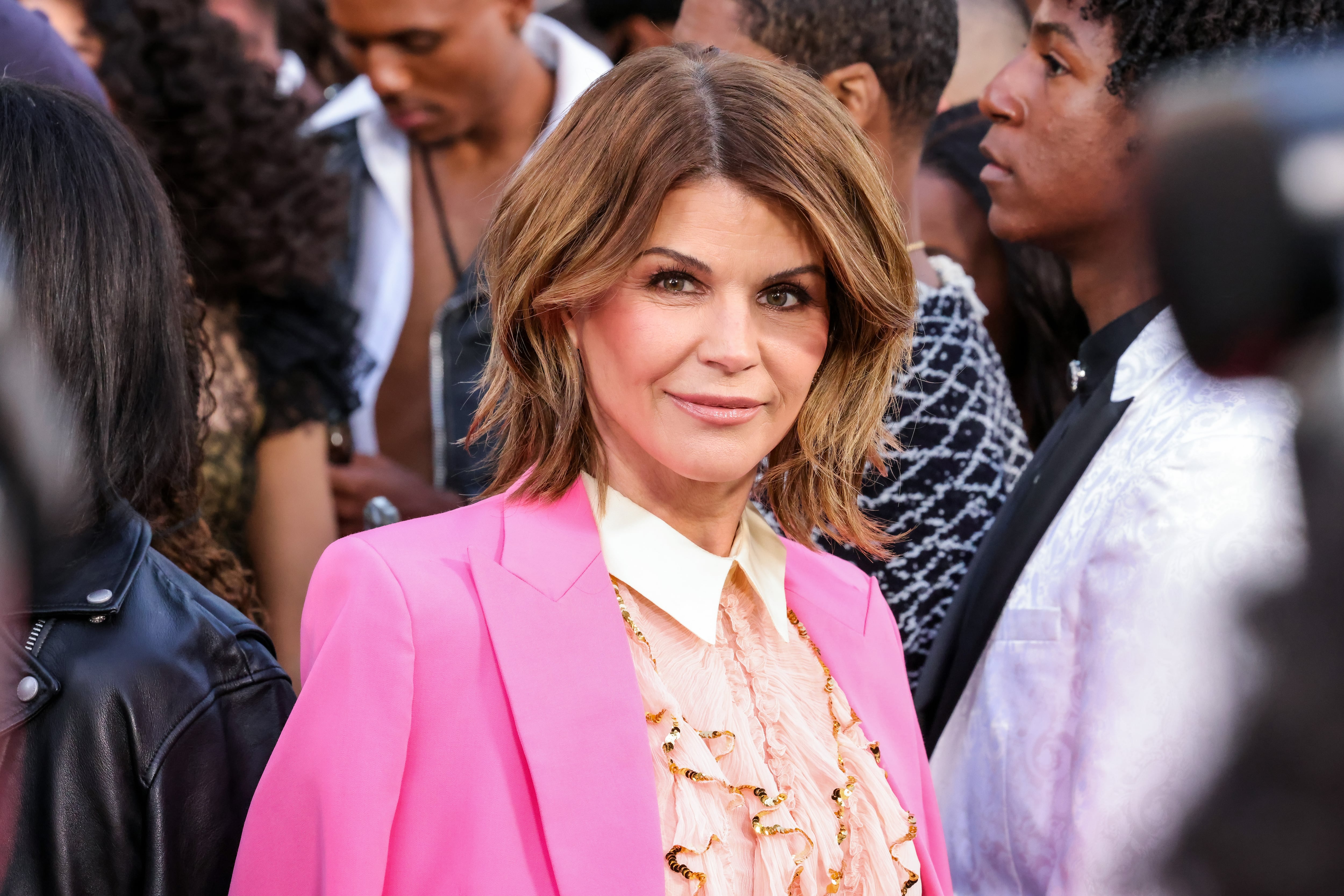 El regreso a Instagram de la actriz Lori Loughlin tras el escándalo de las admisiones universitarias a golpe de talón