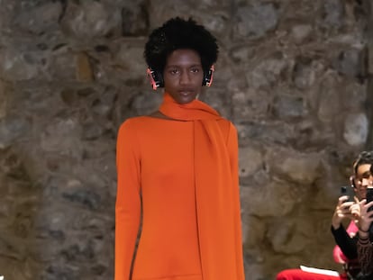 Pilar Dalbat abre la semana de la moda de Madrid celebrando los 20 años de su firma