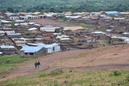 Vista general de Dzaleka, un campo de refugiados que se ha convertido en una miniciudad con 53.000 personas. El 60% de ellos son congoleños.