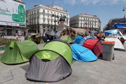 Las tiendas de campaña que siguen hoy en la Puerta del Sol.