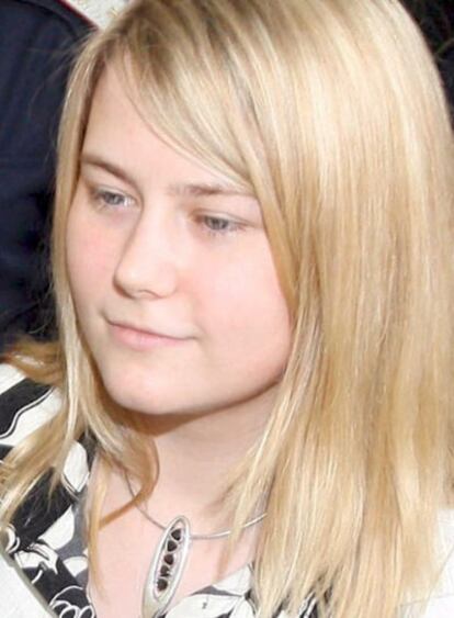 Natascha Kampusch a su entrada en los juzgados