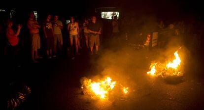 Protestas nas ruas de Buenos Aires pelos cortes de luz.