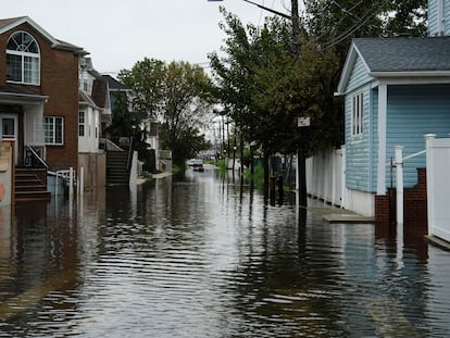 Floodwaters fill the residential street of Rau Court, in the Hamilton Beach neighborhood in the Queens borough of New York City, U.S., September 29, 2023.
