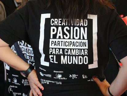 Refugiado en ruta precisa innovador social