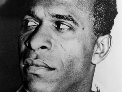 O psiquiatra e filósofo social Frantz Fanon (1925-1961).